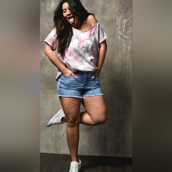 Torrid Women's Tie Dye Off-Shoulder Short Sleeve Pullover Top - Picture 3 of 14